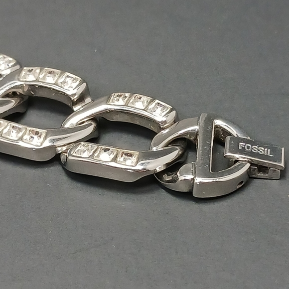 FOSSIL Stainless Steel Links Crystal Accents Rounded Square Watch Like New - Picture 8 of 16